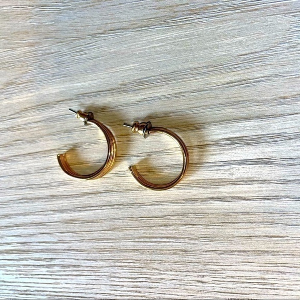 Gold tone Small Open Hoop Earrings